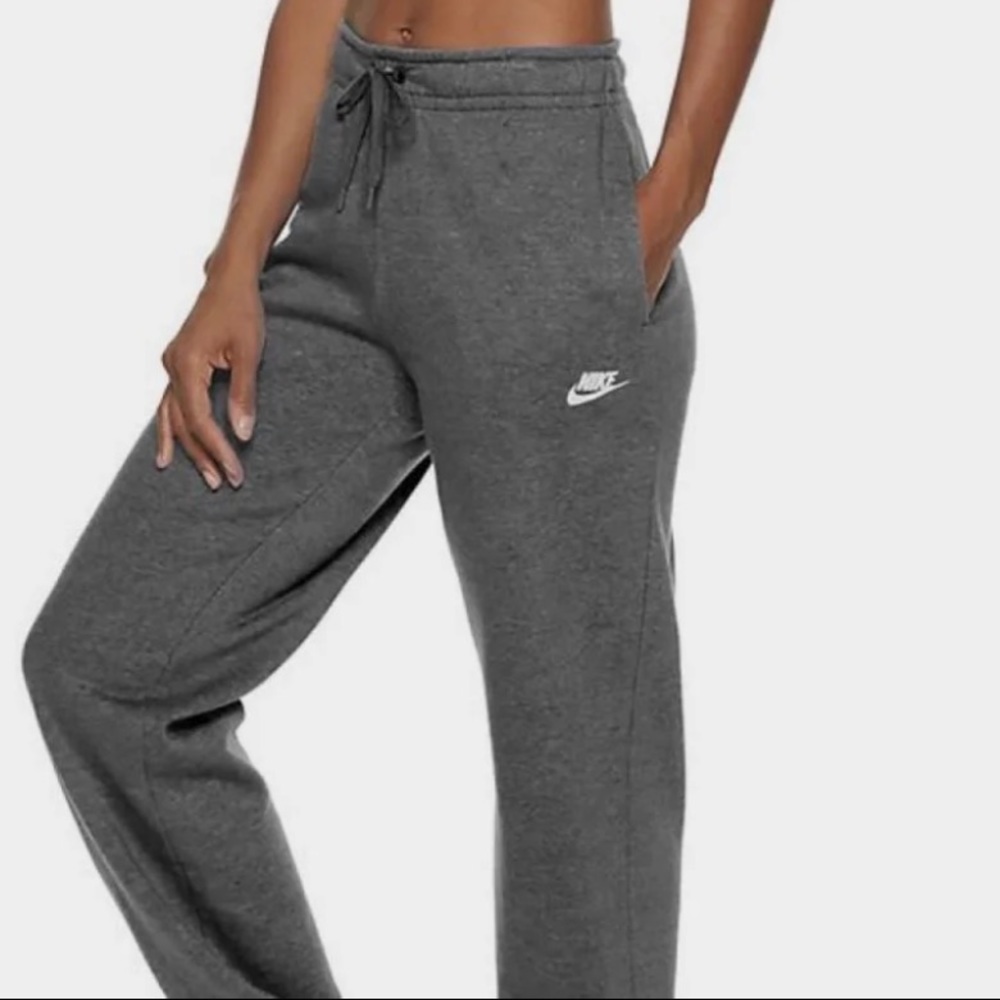 Nike Sweatpants